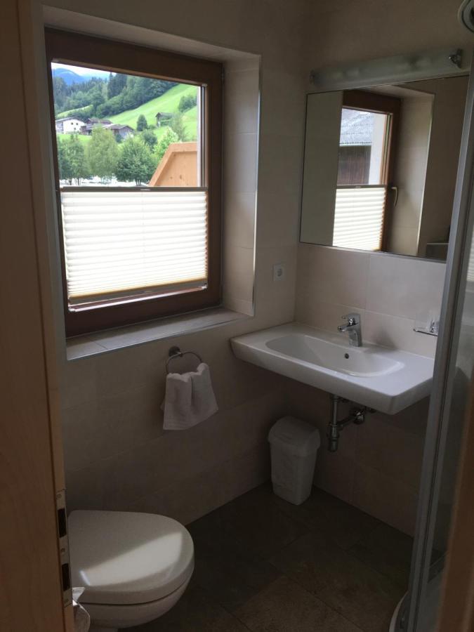 Appartement Landhaus Theresia à Fügen Extérieur photo