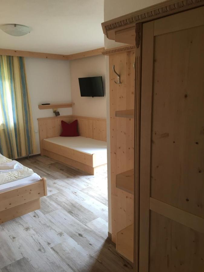 Appartement Landhaus Theresia à Fügen Extérieur photo