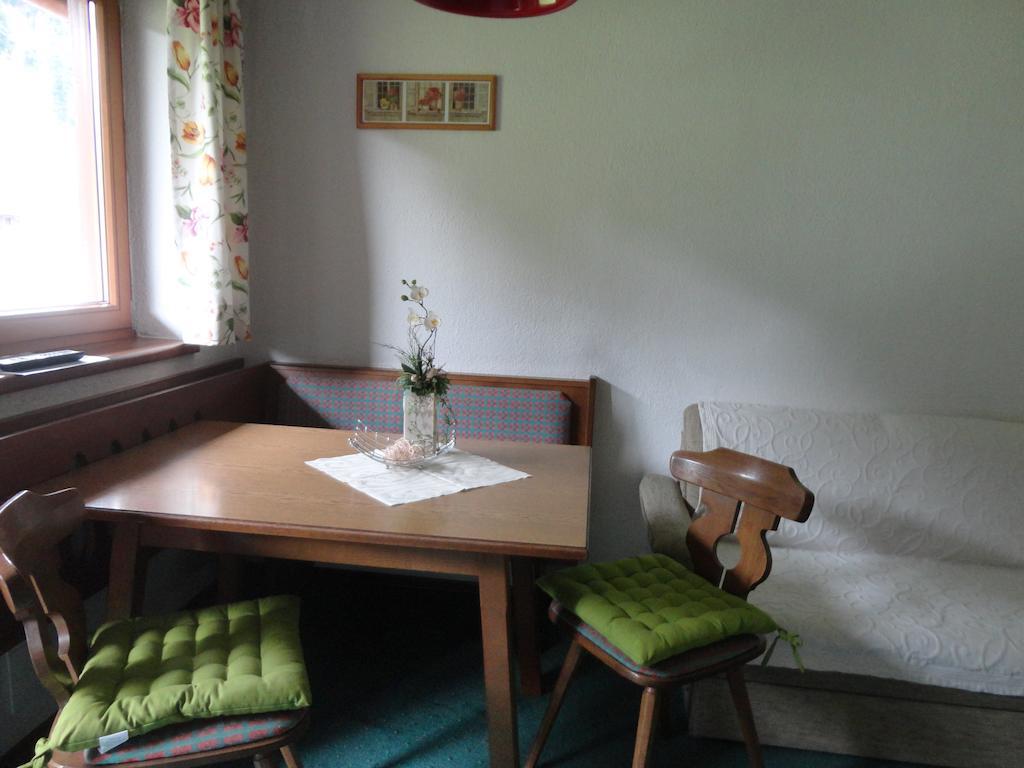 Appartement Landhaus Theresia à Fügen Extérieur photo