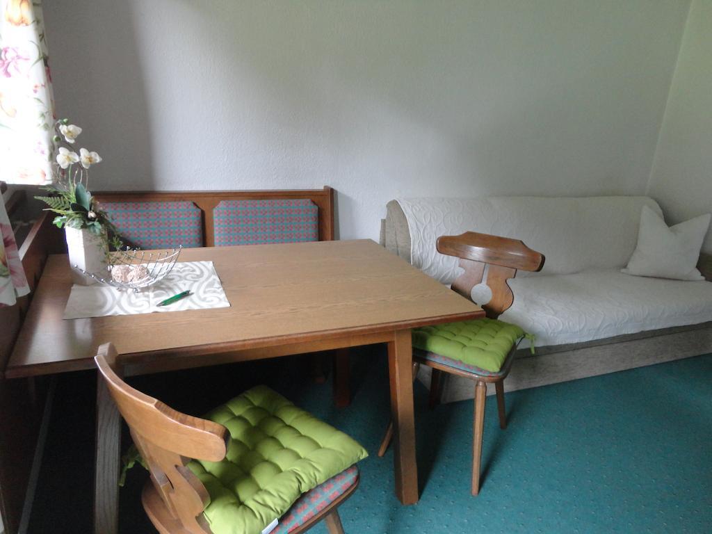 Appartement Landhaus Theresia à Fügen Chambre photo